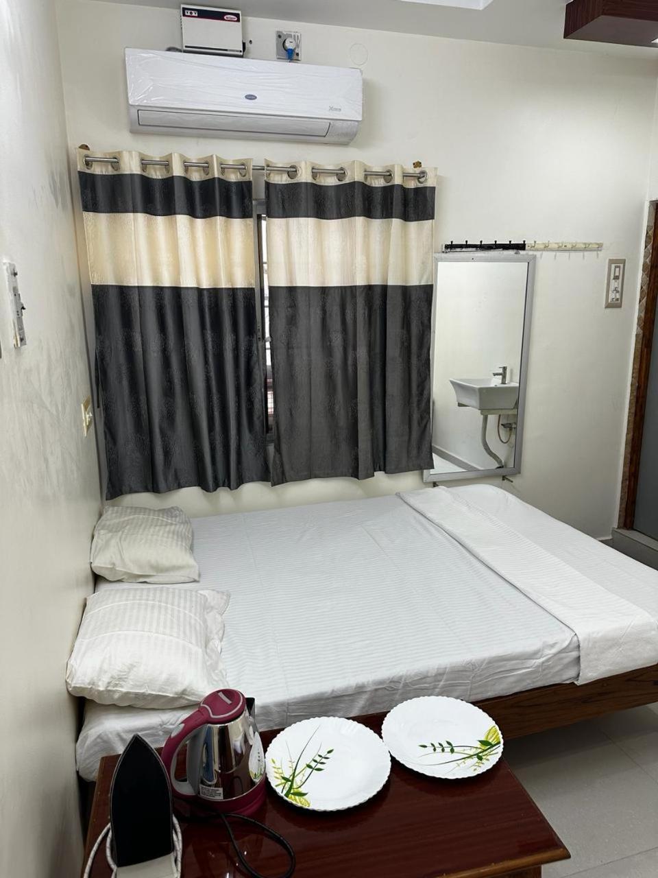 Temple View Home Stay Tiruvannāmalai Екстериор снимка