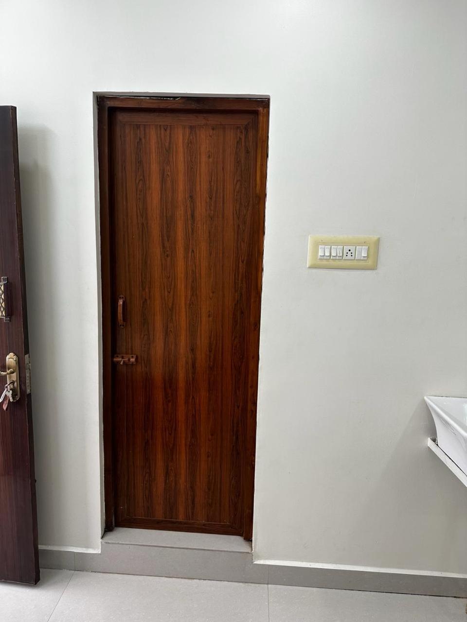 Temple View Home Stay Tiruvannāmalai Екстериор снимка