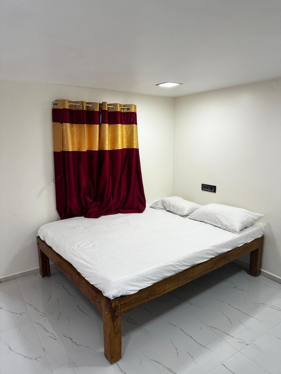Temple View Home Stay Tiruvannāmalai Екстериор снимка