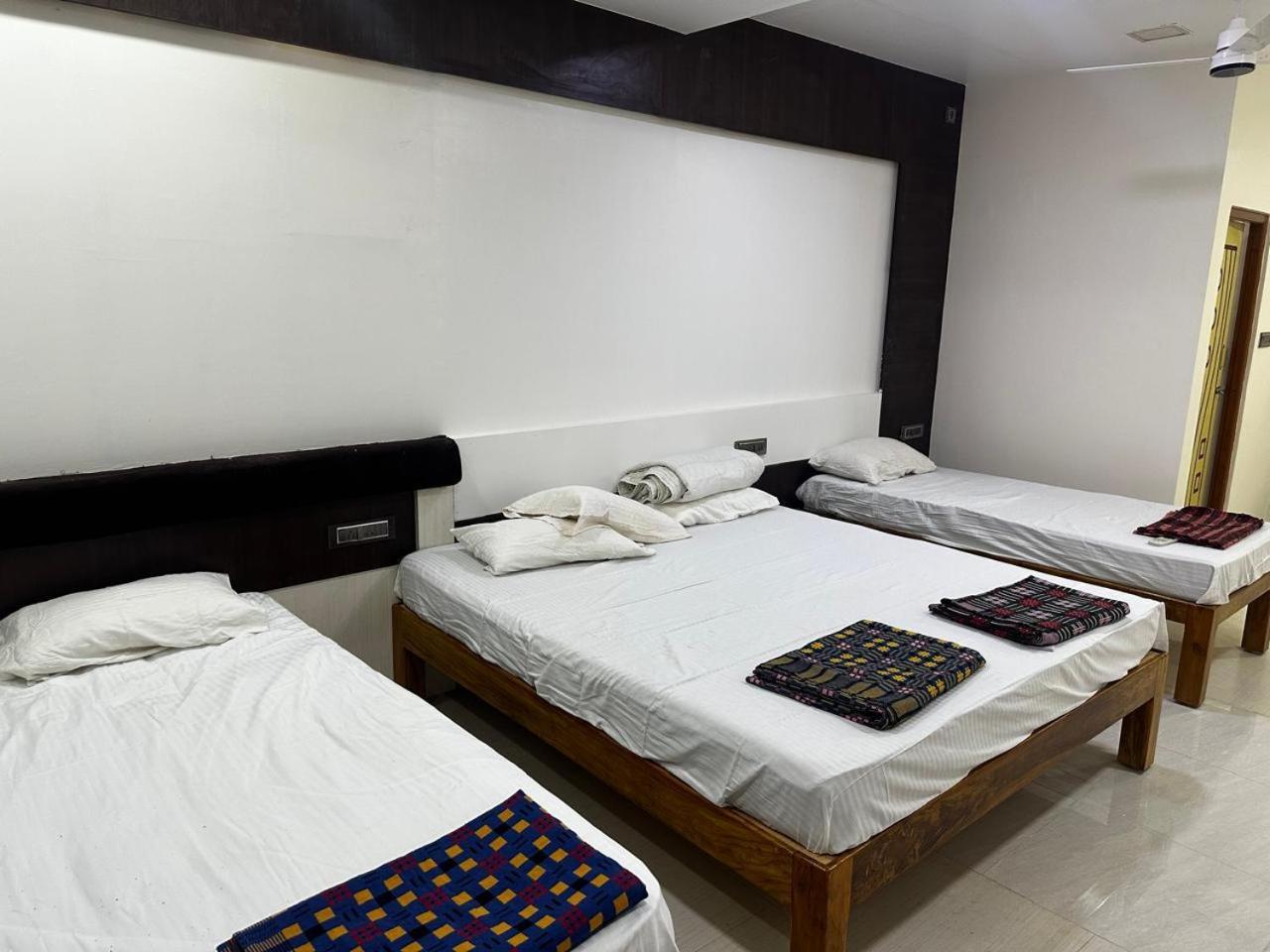 Temple View Home Stay Tiruvannāmalai Екстериор снимка